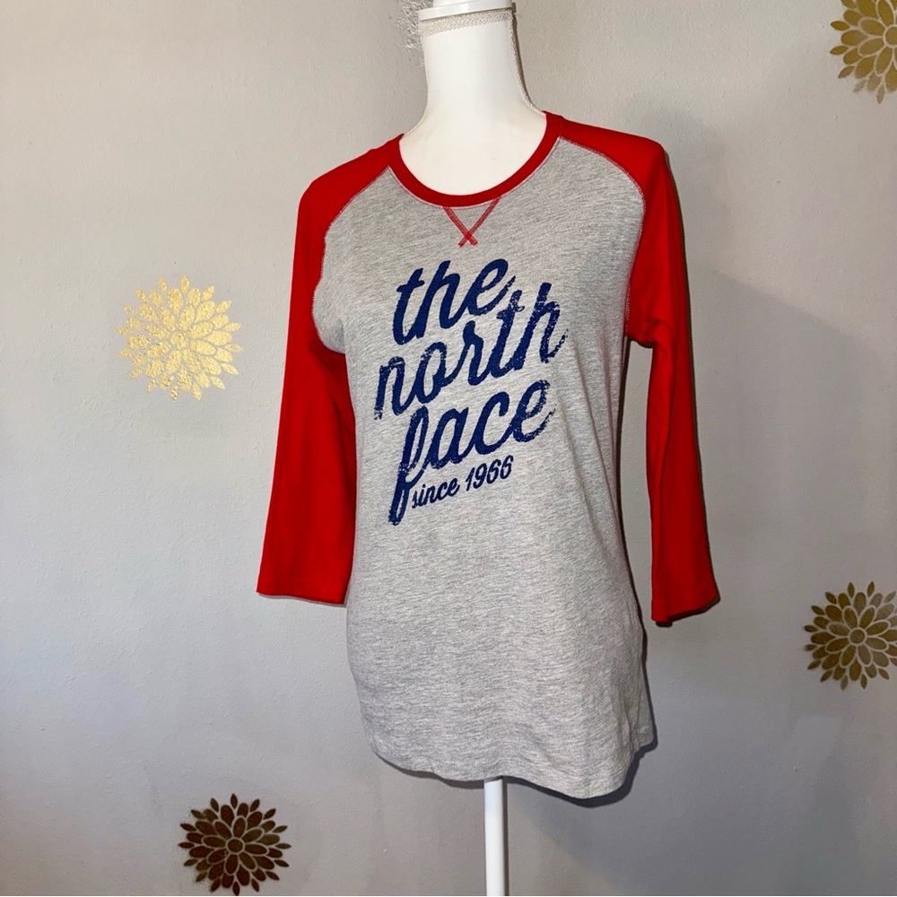 The North Face Women's Red Gray L/S Sleeve T-‎ Shirt  Ladie’s Medium